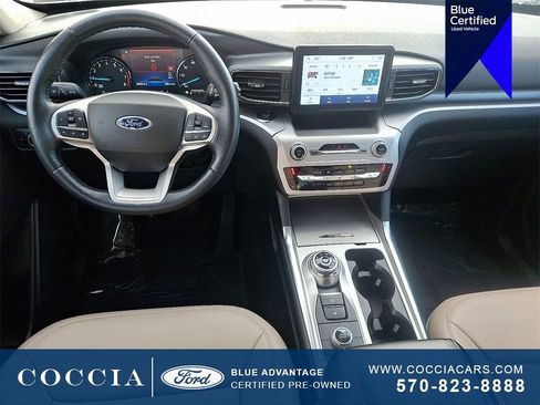 Certified 2022 Ford Explorer XLT w/ Equipment Group 202A image 12