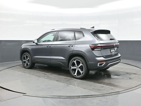 New 2026 Volkswagen Taos SEL AWD/4WD image 5