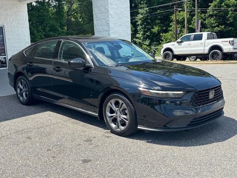 Used 2023 Honda Accord EX image 21