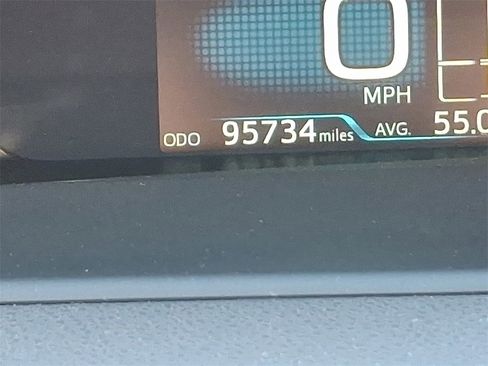 Used 2019 Toyota Prius LE image 20