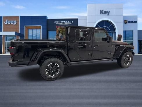 New 2026 Jeep Gladiator Rubicon AWD/4WD image 7