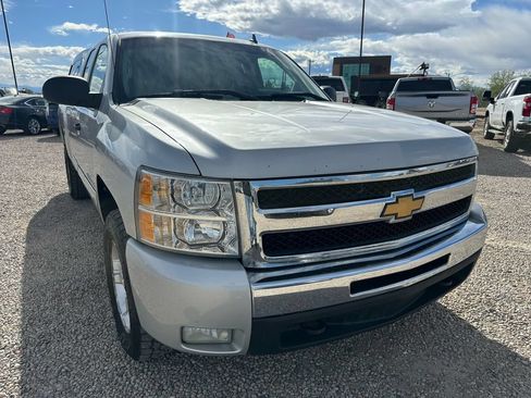 Used 2010 Chevrolet Silverado 1500 LT w/ Power Pack Plus AWD/4WD image 2