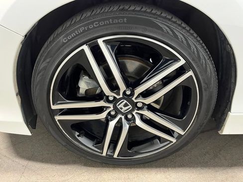 Used 2016 Honda Accord Sport image 28
