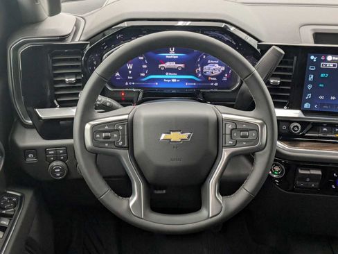 New 2026 Chevrolet Silverado 1500 LT w/ Z71 Off-Road Package image 24