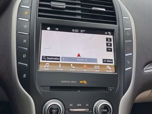 Used 2017 Lincoln MKC Reserve image 39