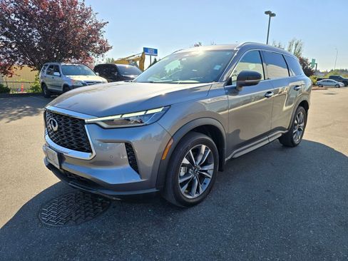 Certified 2023 INFINITI QX60 Luxe w/ Cargo Package image 3