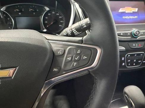 Used 2024 Chevrolet Equinox LT w/ LPO, Floor Liner Package FWD image 13