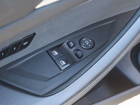 Used 2025 BMW M4 Competition w/ Executive Package RWD image 18