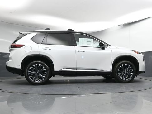 New 2026 Nissan Rogue Platinum w/ Platinum Premium Package image 29