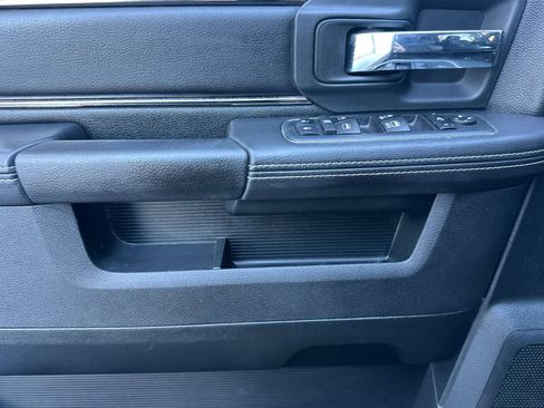 Used 2018 RAM 1500 Sport w/ Sport Premium Group image 12