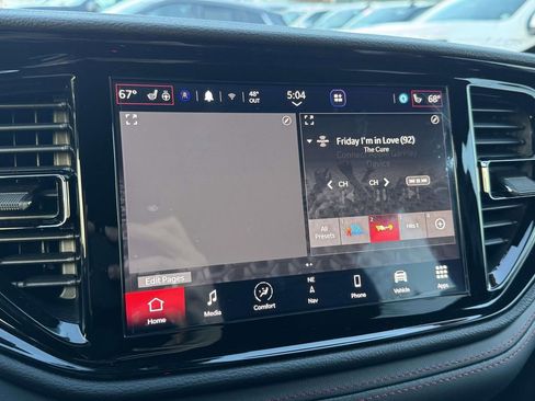 Used 2025 Dodge Durango GT image 22