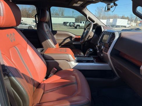 Used 2019 Ford F150 King Ranch w/ Equipment Group 601A Luxury AWD/4WD image 12