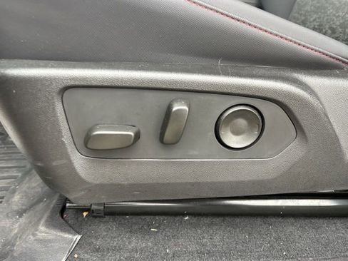 New 2025 Chevrolet Colorado Z71 w/ Midnight Edition image 16