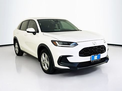 Used 2024 Honda HR-V LX image 1