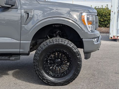 Used 2021 Ford F150 Lariat image 11