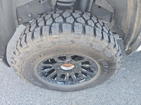 Used 2022 RAM 2500 Tradesman image 13