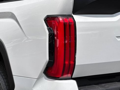 New 2026 Toyota Tundra SR5 RWD image 32