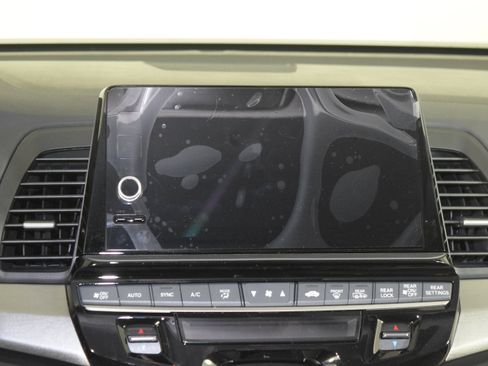 New 2026 Honda Odyssey EX-L image 12