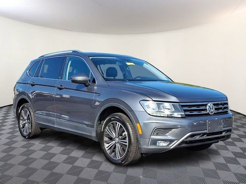 Used 2019 Volkswagen Tiguan SEL w/ 3rd Row Seat Package AWD/4WD image 1