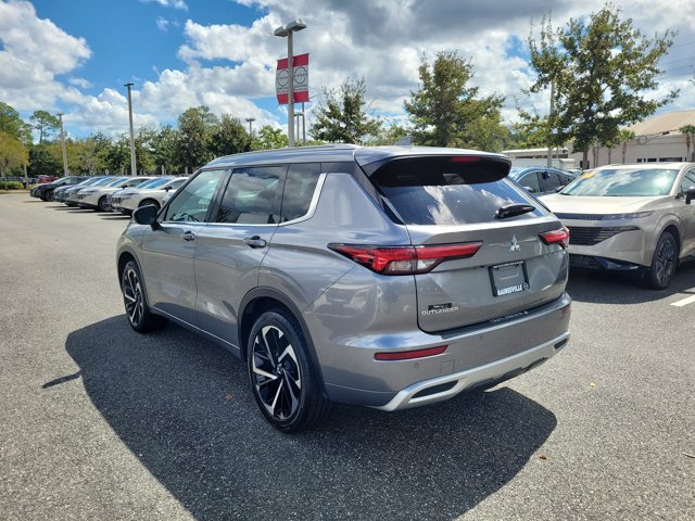 Used 2022 Mitsubishi Outlander SEL AWD/4WD image 3