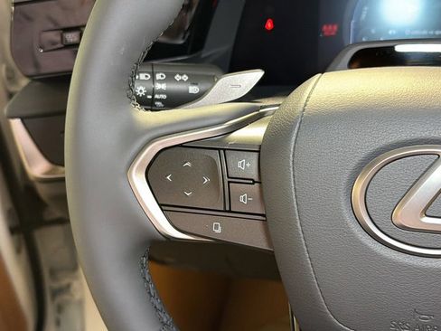 New 2026 Lexus RZ 450e AWD image 25