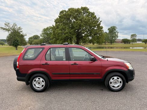 Used 2006 Honda CR-V LX image 6