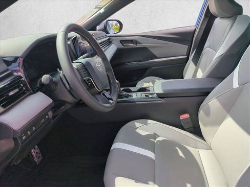 New 2026 Toyota Camry SE FWD image 4