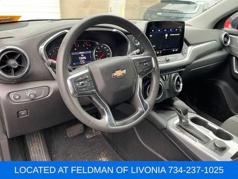 Used 2024 Chevrolet Blazer LT w/ Convenience Package FWD image 7
