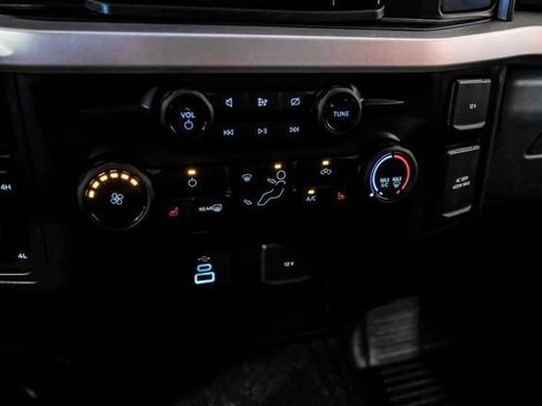 Used 2023 Ford F450 XLT w/ XLT Value Package AWD/4WD image 19