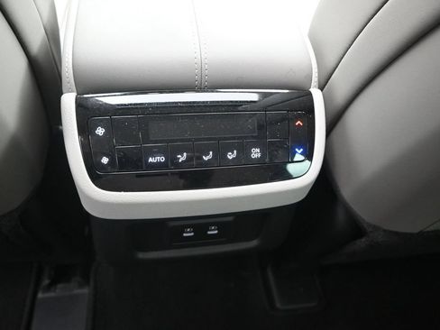 Certified 2026 INFINITI QX60 Pure w/ Cargo Package FWD image 19