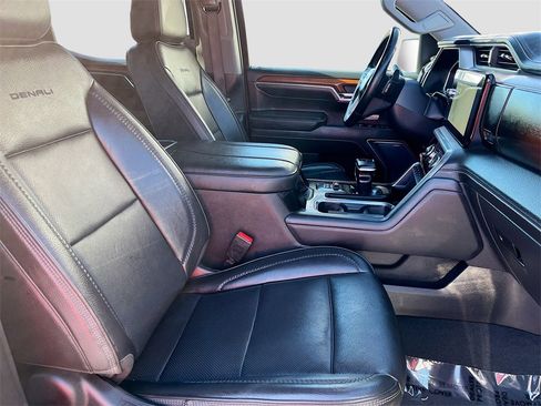 Used 2023 GMC Sierra 1500 Denali w/ Denali Reserve Package image 30