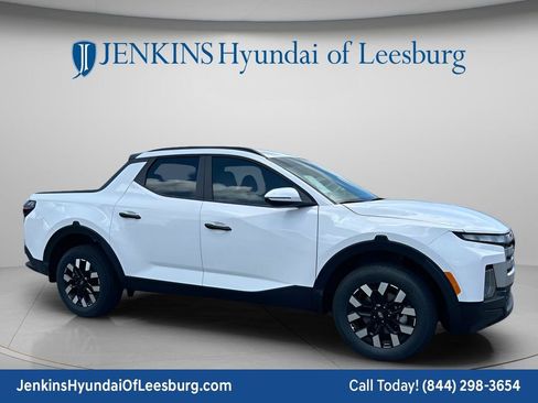 Used 2026 Hyundai Santa Cruz SEL FWD image 1