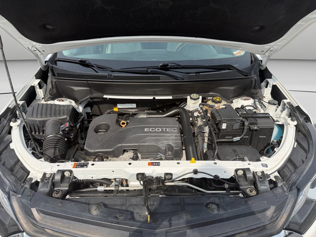 Used 2021 Chevrolet Equinox LS w/ LS Convenience Package FWD image 23