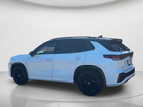 New 2026 Volkswagen Tiguan SE R-Line image 6