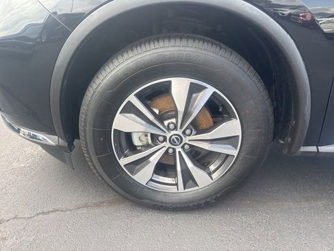 Used 2023 Nissan Murano SV image 25