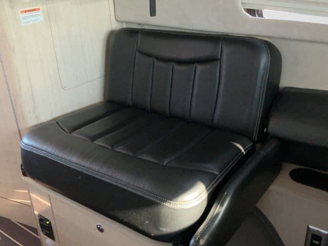 Used 2015 Mercedes-Benz Sprinter 3500 image 23