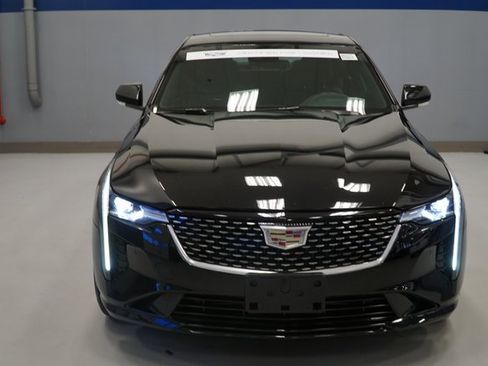 Used 2023 Cadillac CT4 Premium Luxury image 9
