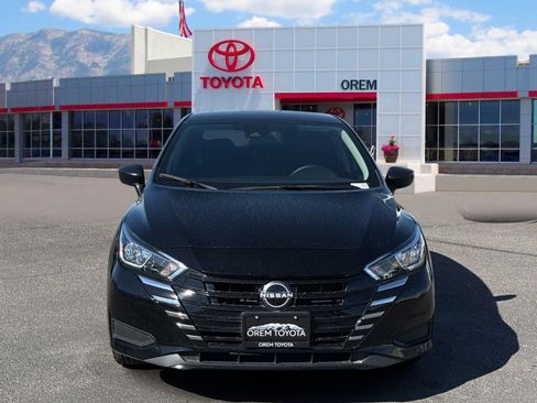Used 2024 Nissan Versa S w/ S Plus Package FWD image 2