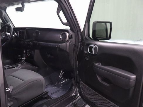 Certified 2022 Jeep Wrangler Unlimited Sport AWD/4WD image 15