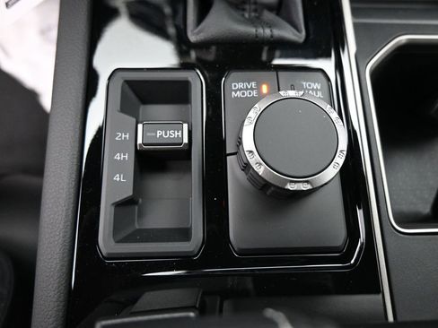 New 2026 Toyota Tundra Limited w/ Power Package AWD/4WD image 15