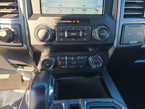 Used 2019 Ford F150 XLT w/ Equipment Group 302A Luxury image 23