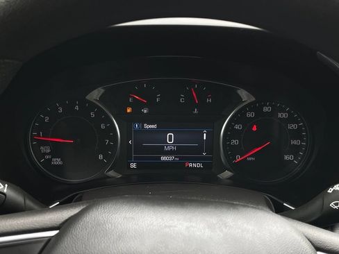 Used 2023 Chevrolet Equinox LT FWD image 16