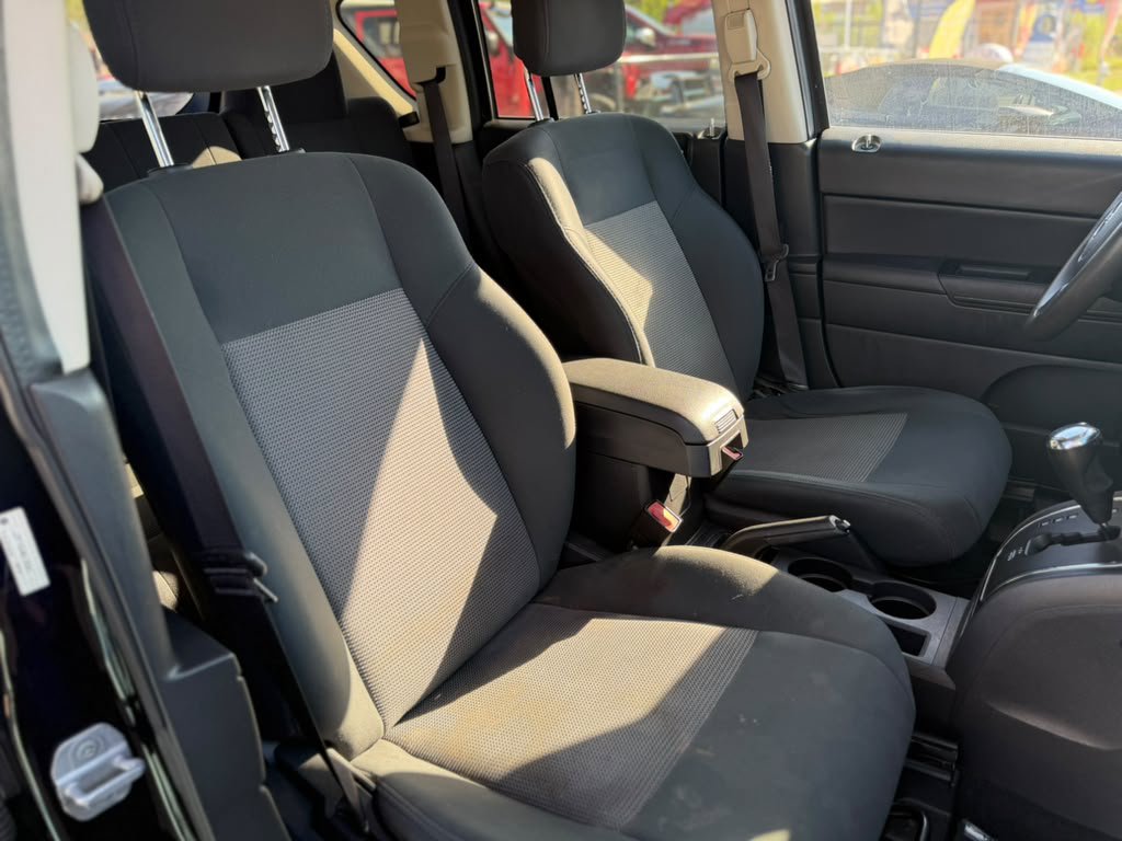 Used 2011 Jeep Compass 2WD image 4