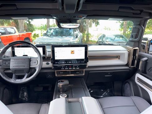 Used 2025 GMC Hummer EV 3X AWD/4WD image 64