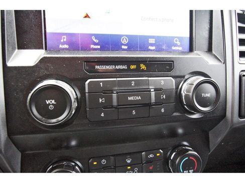 Used 2019 Ford F150 XLT w/ Equipment Group 302A Luxury AWD/4WD image 26