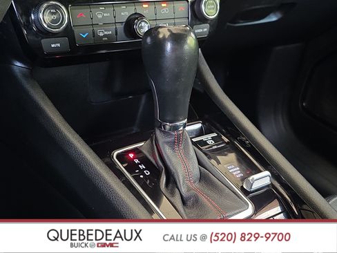 Used 2023 Jeep Compass Trailhawk w/ Trailhawk Convenience Group AWD/4WD image 20