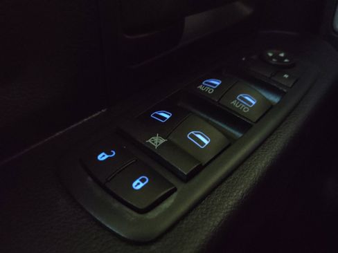 Used 2020 RAM 1500 Tradesman RWD image 27
