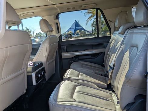 Used 2023 Ford Expedition Max Limited image 21