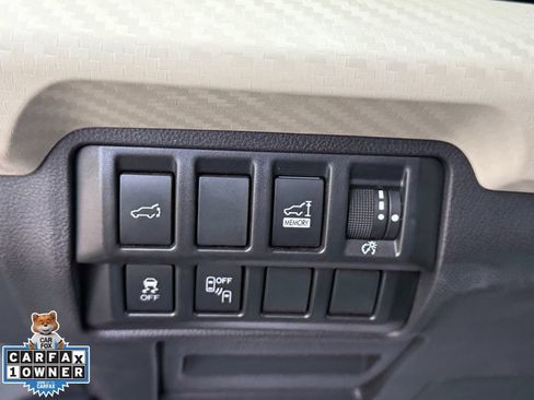 Used 2019 Subaru Ascent Premium AWD/4WD image 22