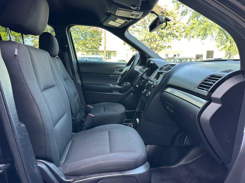 Used 2017 Ford Explorer 4WD Police Interceptor image 22
